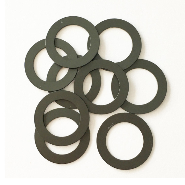 Graphite nylon gasket